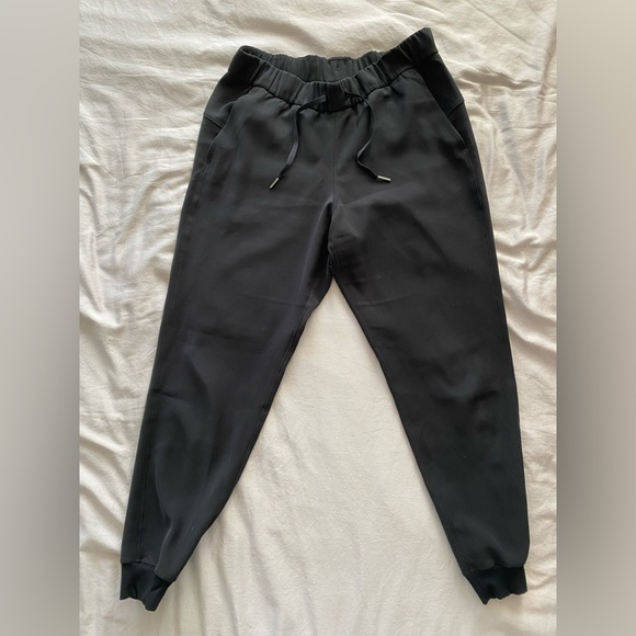 lululemon athletica Pants - Lululemon Jogger, Size 8, Black